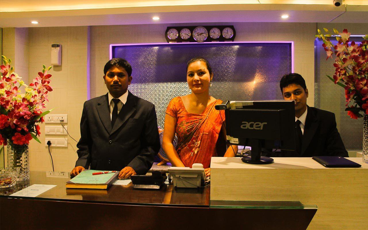 Hotel Rajashree Palace สิริกุรี ภายนอก รูปภาพ
