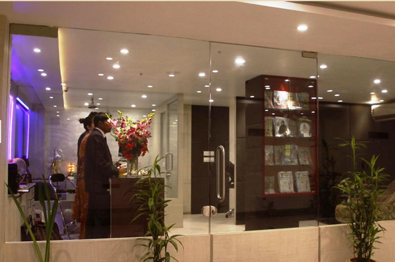Hotel Rajashree Palace สิริกุรี ภายนอก รูปภาพ